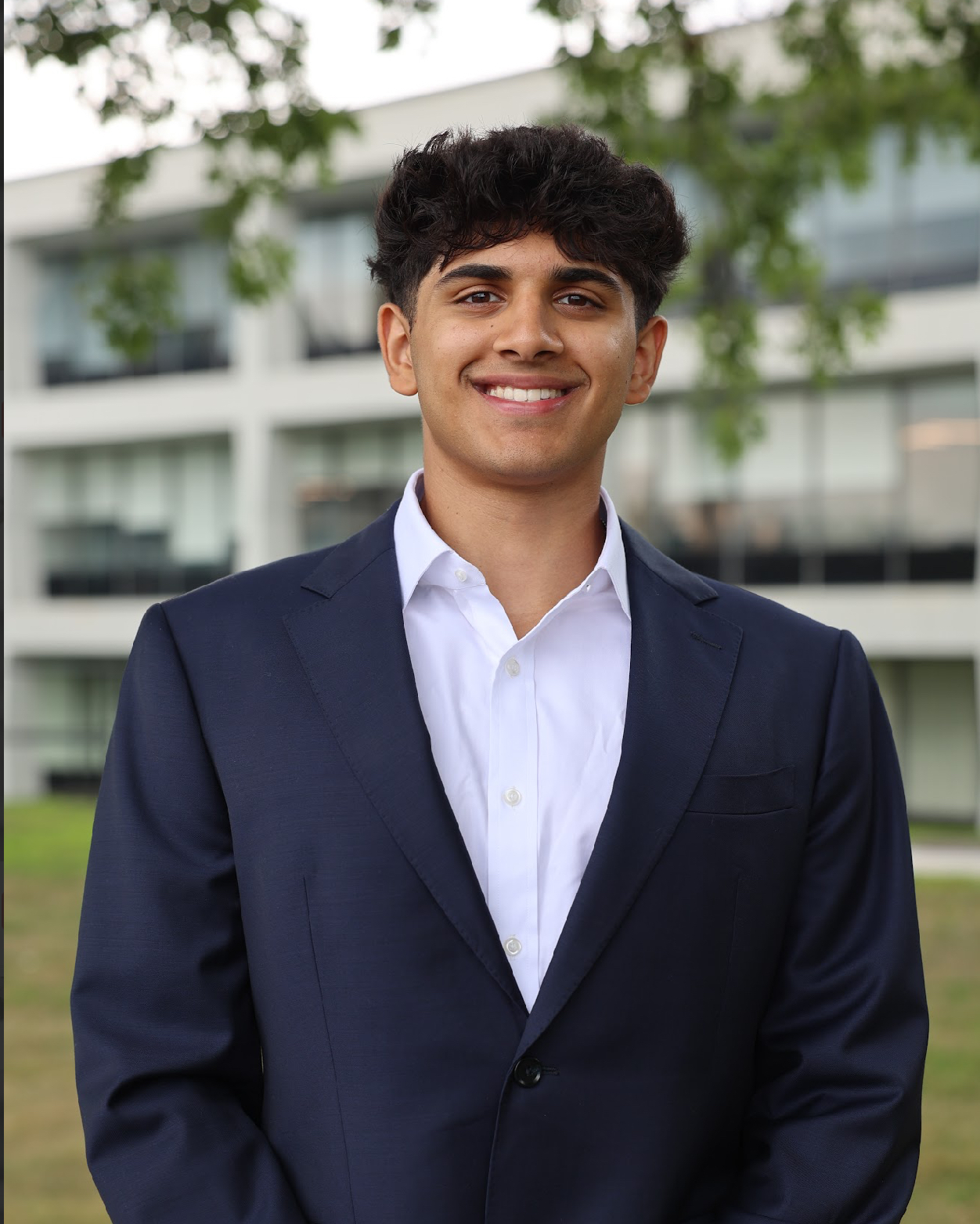 Nirvaan Nagaldinne - Machine Learning Engineer at Rosebrook AI, AI agents and scalable ML systems expert